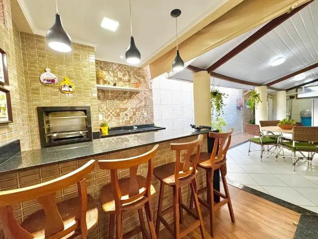 Casa / Sobrado em Condomínio para Venda em Lauro de Freitas/BA Buraquinho 4 Quartos