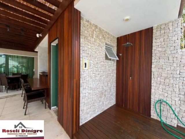 Casa / Sobrado em Condomínio para Venda em Lauro de Freitas/BA Buraquinho 4 Quartos