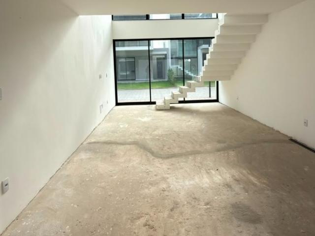 Casa / Sobrado em Condomínio para Venda em Lauro de Freitas/BA Buraquinho 4 Quartos