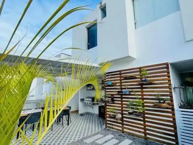 Casa / Sobrado em Condomínio para Venda em Lauro de Freitas/BA Buraquinho 4 Quartos