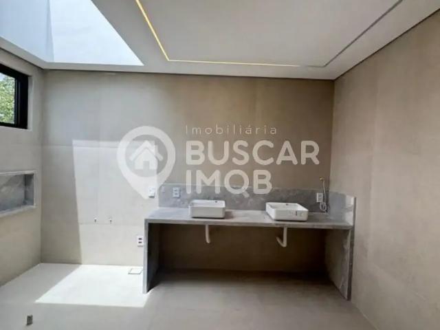 Casa / Sobrado em Condomínio para Venda em Lauro de Freitas/BA Buraquinho 4 Quartos