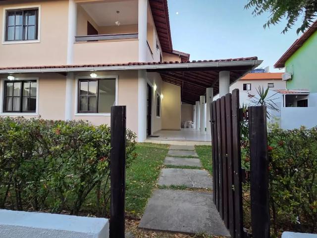 Casa / Sobrado em Condomínio para Venda em Lauro de Freitas/BA Buraquinho 4 Quartos