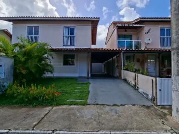 Casa / Sobrado em Condomínio para Venda em Lauro de Freitas/BA Caixa D'Água 2 Quartos