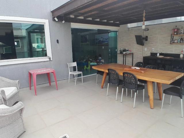 Casa / Sobrado em Condomínio para Venda em Lauro de Freitas/BA Caixa D'Água 3 Quartos