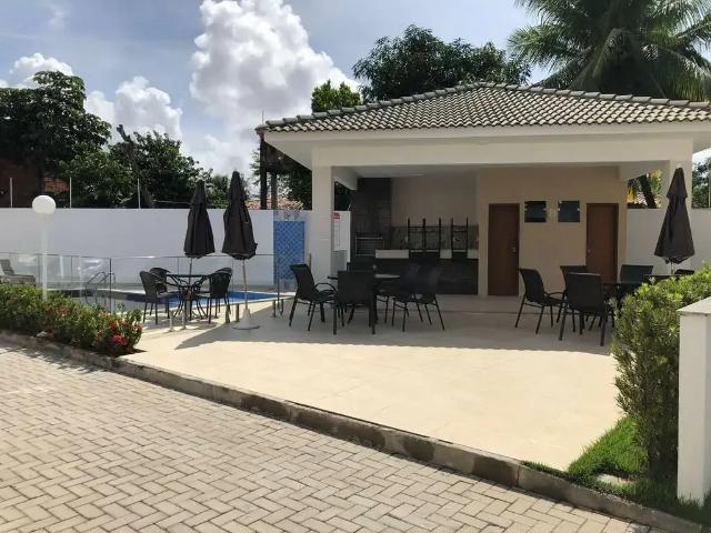 Casa / Sobrado em Condomínio para Venda em Lauro de Freitas/BA Centro 3 Quartos