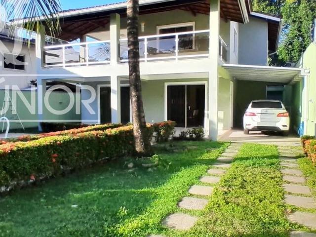 Casa / Sobrado em Condomínio para Venda em Lauro de Freitas/BA Centro 4 Quartos