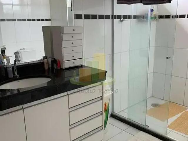 Casa / Sobrado em Condomínio para Venda em Lauro de Freitas/BA Centro 4 Quartos
