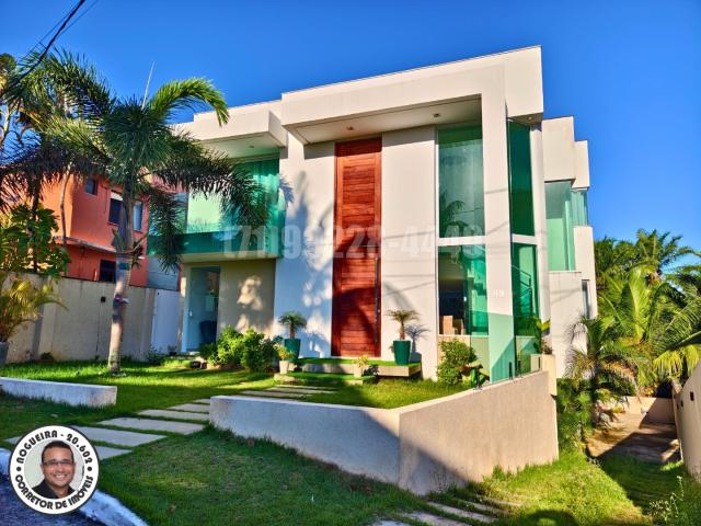 Casa / Sobrado em Condomínio para Venda em Lauro de Freitas/BA Centro 5 Quartos
