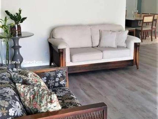 Casa / Sobrado em Condomínio para Venda em Lauro de Freitas/BA Centro 5 Quartos