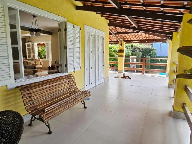 Casa / Sobrado em Condomínio para Venda em Lauro de Freitas/BA Estrada do Coco 3 Quartos