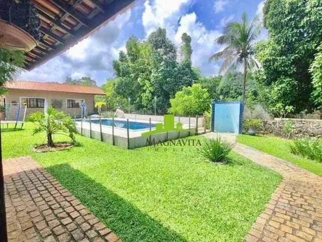 Casa / Sobrado em Condomínio para Venda em Lauro de Freitas/BA Estrada do Coco 4 Quartos