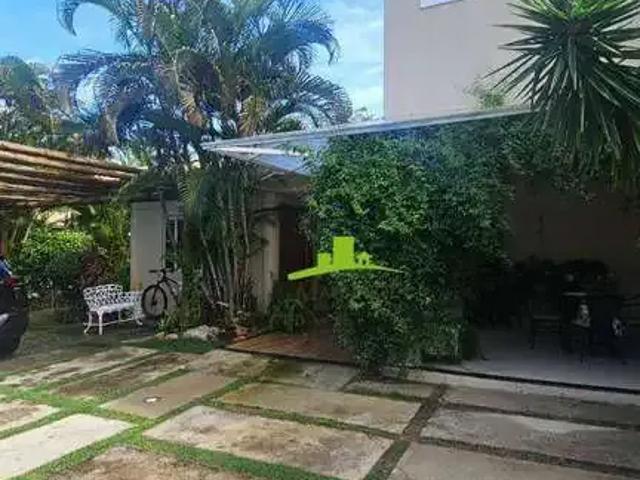 Casa / Sobrado em Condomínio para Venda em Lauro de Freitas/BA Estrada do Coco 5 Quartos