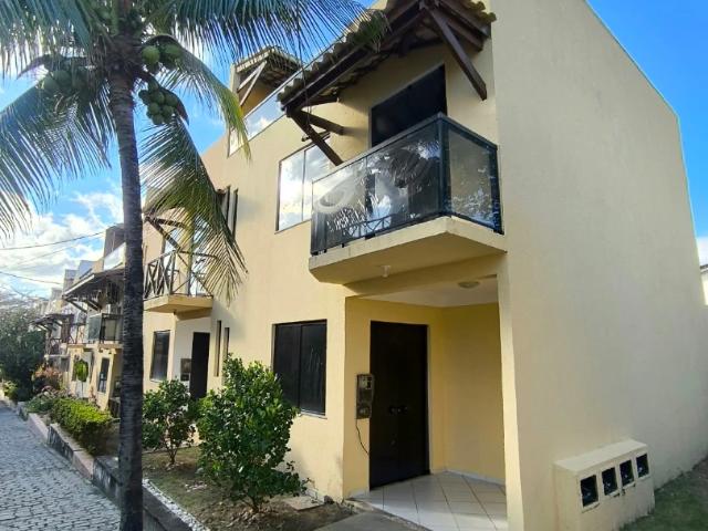Casa / Sobrado em Condomínio para Venda em Lauro de Freitas/BA Ipitanga 3 Quartos