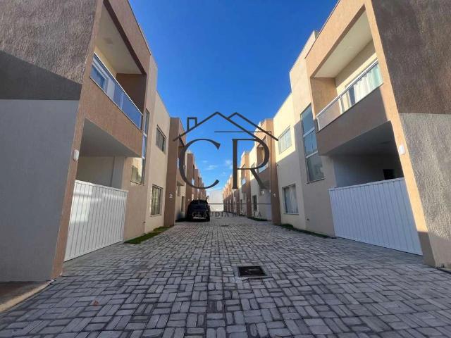 Casa / Sobrado em Condomínio para Venda em Lauro de Freitas/BA Ipitanga 3 Quartos