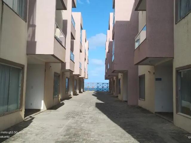 Casa / Sobrado em Condomínio para Venda em Lauro de Freitas/BA Ipitanga 3 Quartos
