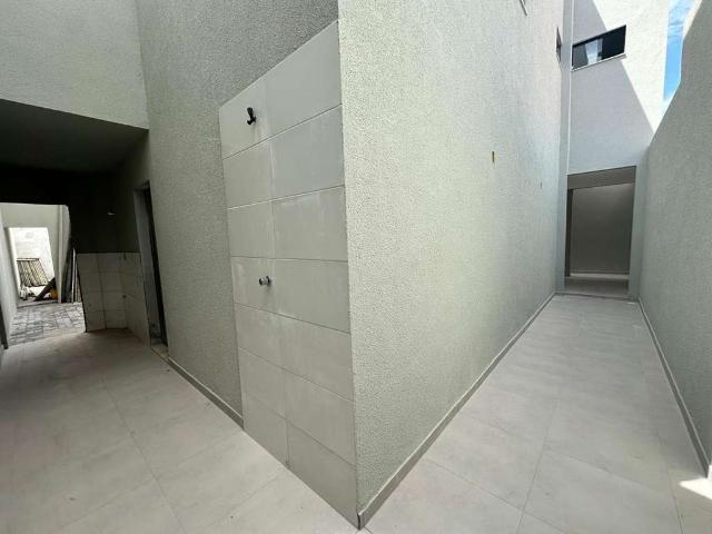 Casa / Sobrado em Condomínio para Venda em Lauro de Freitas/BA Ipitanga 3 Quartos