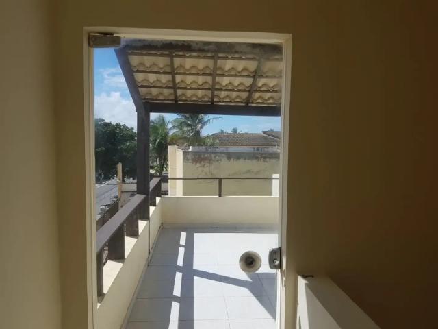 Casa / Sobrado em Condomínio para Venda em Lauro de Freitas/BA Ipitanga 3 Quartos