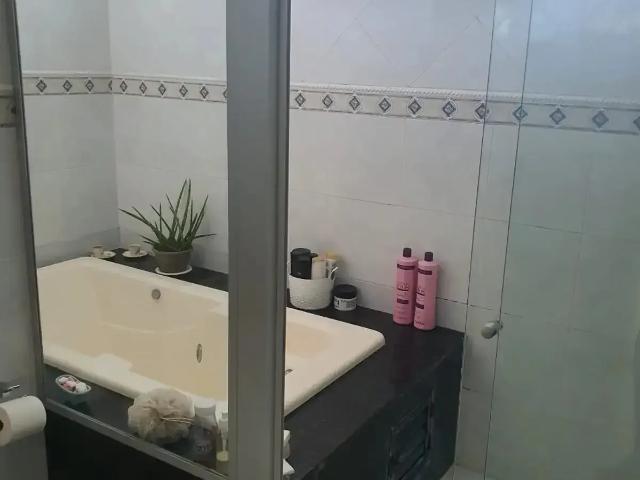 Casa / Sobrado em Condomínio para Venda em Lauro de Freitas/BA Jardim Castelao 2 Quartos