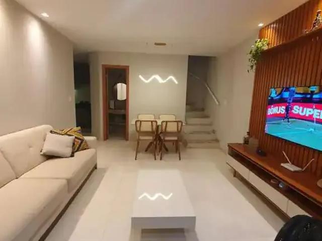 Casa / Sobrado em Condomínio para Venda em Lauro de Freitas/BA Pitangueiras 3 Quartos