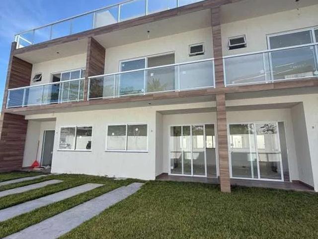 Casa / Sobrado em Condomínio para Venda em Lauro de Freitas/BA Pitangueiras 3 Quartos