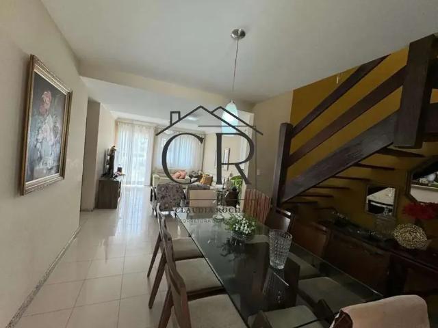 Casa / Sobrado em Condomínio para Venda em Lauro de Freitas/BA Pitangueiras 4 Quartos