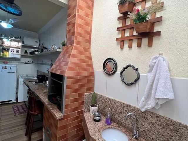 Casa / Sobrado em Condomínio para Venda em Lauro de Freitas/BA Pitangueiras 4 Quartos