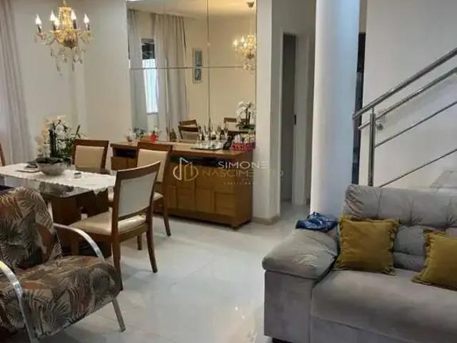 Casa / Sobrado em Condomínio para Venda em Lauro de Freitas/BA Pitangueiras 4 Quartos