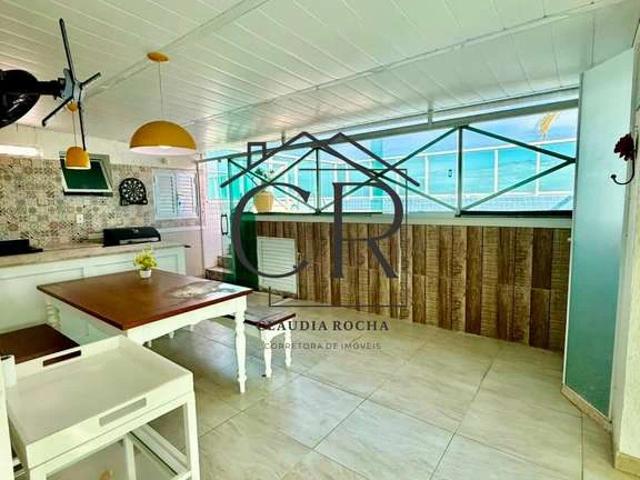 Casa / Sobrado em Condomínio para Venda em Lauro de Freitas/BA Pitangueiras 5 Quartos