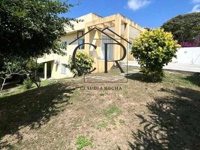 Casa / Sobrado em Condomínio para Venda em Lauro de Freitas/BA Portão 3 Quartos