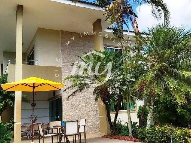 Casa / Sobrado em Condomínio para Venda em Lauro de Freitas/BA Portão 3 Quartos