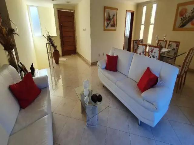 Casa / Sobrado em Condomínio para Venda em Lauro de Freitas/BA Portão 3 Quartos