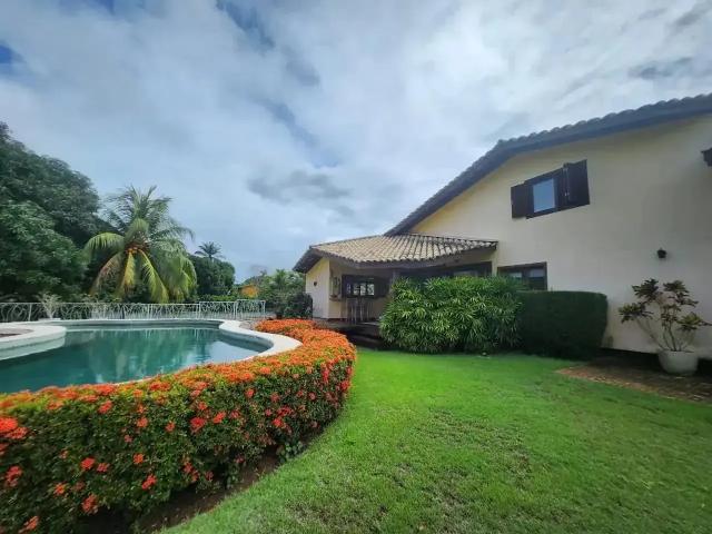 Casa / Sobrado em Condomínio para Venda em Lauro de Freitas/BA Portão 4 Quartos