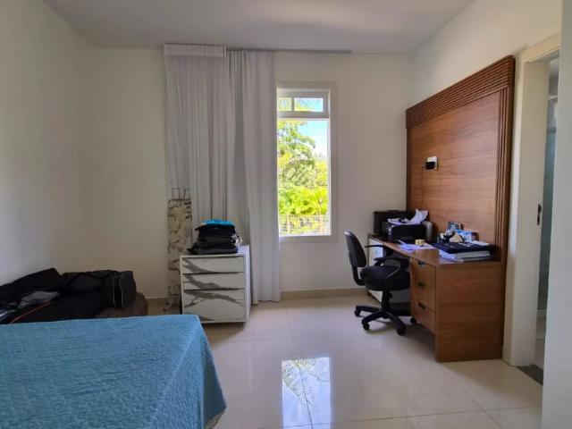 Casa / Sobrado em Condomínio para Venda em Lauro de Freitas/BA Portão 4 Quartos