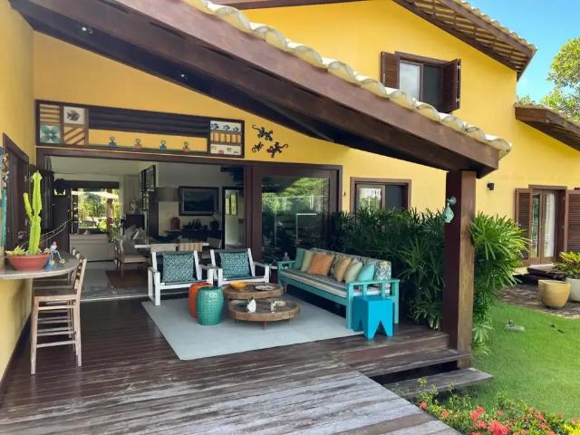 Casa / Sobrado em Condomínio para Venda em Lauro de Freitas/BA Portão 4 Quartos
