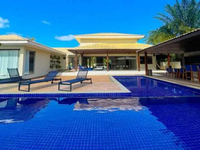Casa / Sobrado em Condomínio para Venda em Lauro de Freitas/BA Portão 6 Quartos