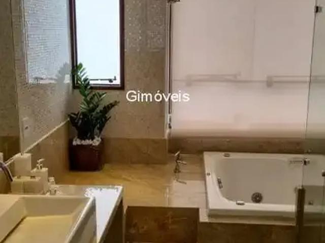 Casa / Sobrado em Condomínio para Venda em Lauro de Freitas/BA Portão 6 Quartos