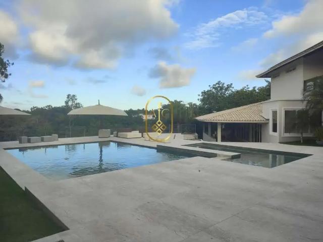 Casa / Sobrado em Condomínio para Venda em Lauro de Freitas/BA Portão 6 Quartos