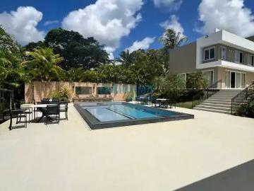 Casa / Sobrado em Condomínio para Venda em Lauro de Freitas/BA Portão 6 Quartos