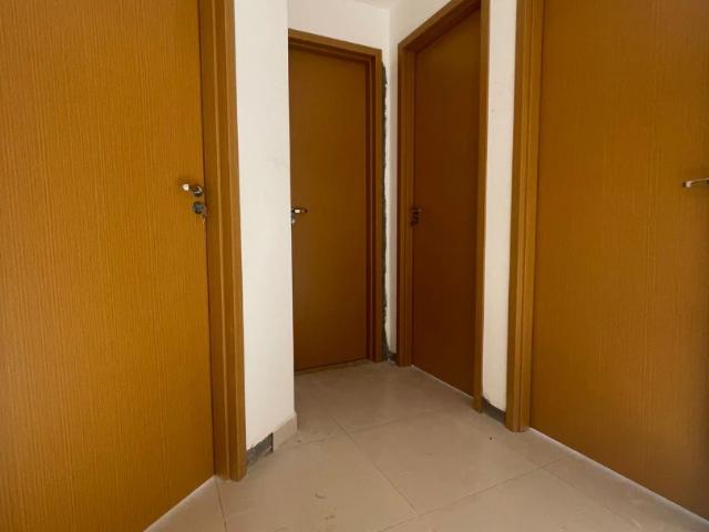 Casa / Sobrado em Condomínio para Venda em Lauro de Freitas/BA Recreio Ipitanga 4 Quartos