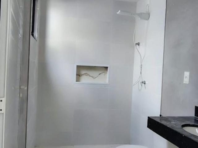 Casa / Sobrado em Condomínio para Venda em Lauro de Freitas/BA Recreio Ipitanga 4 Quartos