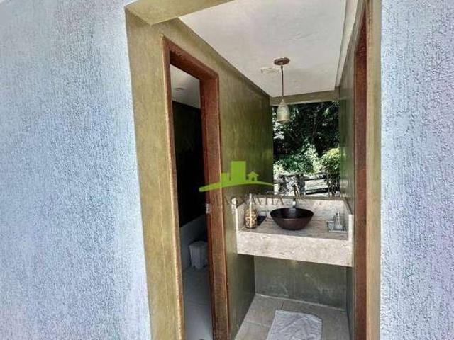 Casa / Sobrado em Condomínio para Venda em Lauro de Freitas/BA Estrada do Coco 6 Quartos