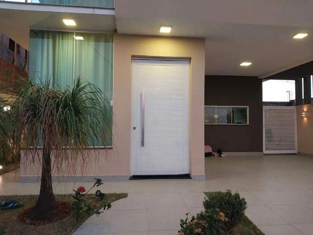 Casa / Sobrado em Condomínio para Venda em Londrina/PR Conjunto Habitacional Alexandre Urbanas 3 Quartos