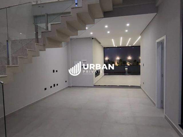 Casa / Sobrado em Condomínio para Venda em Londrina/PR Conjunto Habitacional Alexandre Urbanas 3 Quartos