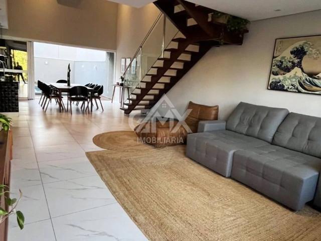 Casa / Sobrado em Condomínio para Venda em Londrina/PR Cidade Industrial 3 Quartos