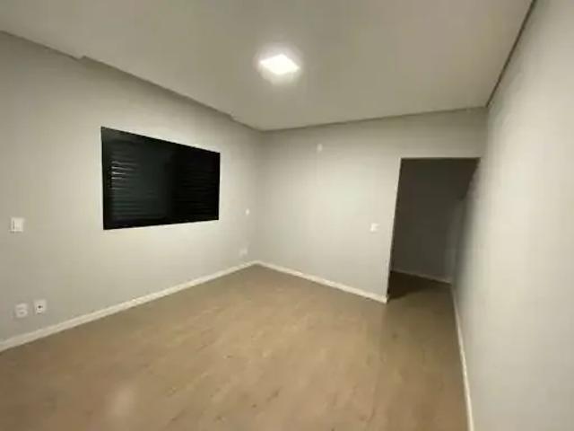Casa / Sobrado em Condomínio para Venda em Londrina/PR Jardim Morumbi 3 Quartos