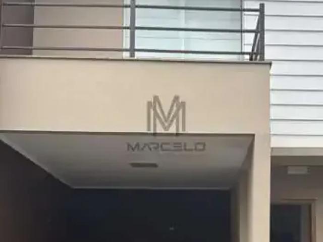 Casa / Sobrado em Condomínio para Venda em Londrina/PR Jardim Jóquei Club 3 Quartos