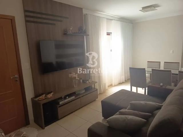 Casa / Sobrado em Condomínio para Venda em Londrina/PR Jardim Sabará 3 Quartos