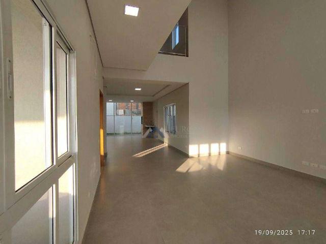 Casa / Sobrado em Condomínio para Venda em Londrina/PR Parque Tauá 3 Quartos