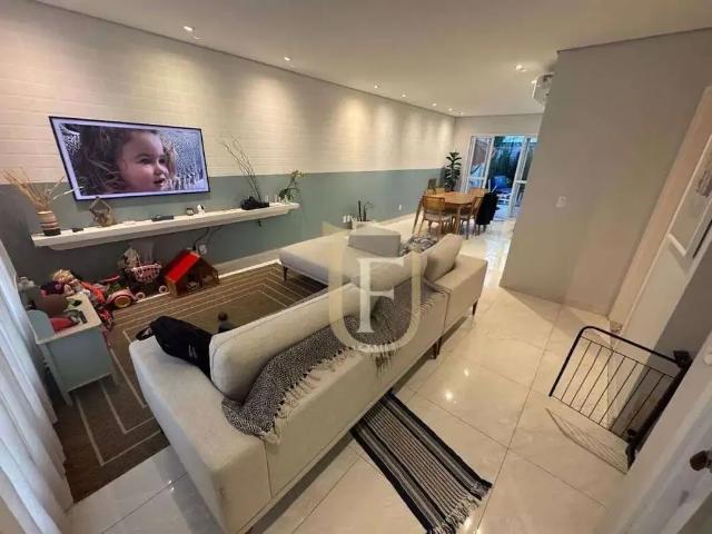 Casa / Sobrado em Condomínio para Venda em Louveira/SP Capivari 3 Quartos