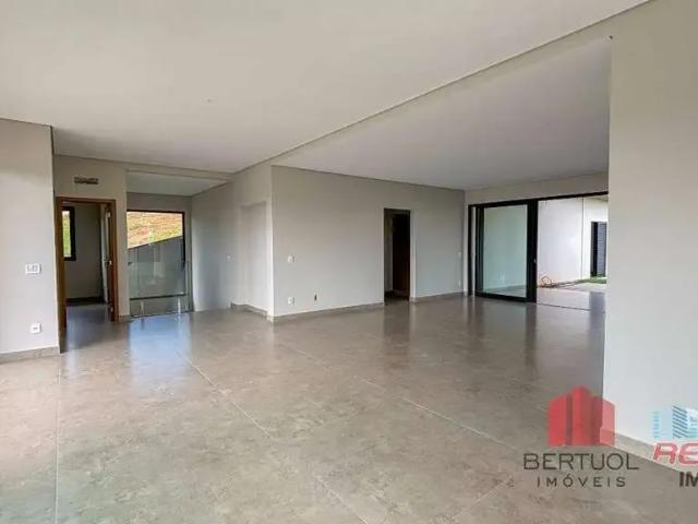 Casa / Sobrado em Condomínio para Venda em Louveira/SP Residencial Reserva Santa Isabel II 3 Quartos